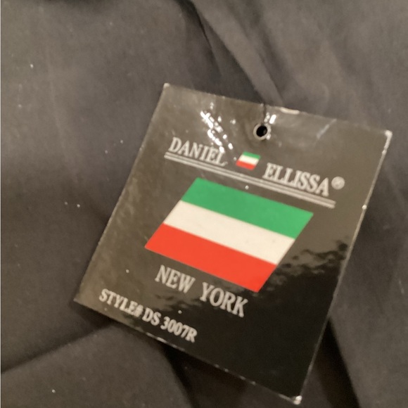 Daniel Ellissa Black Dress Shirt for Men - Picture 2 of 5